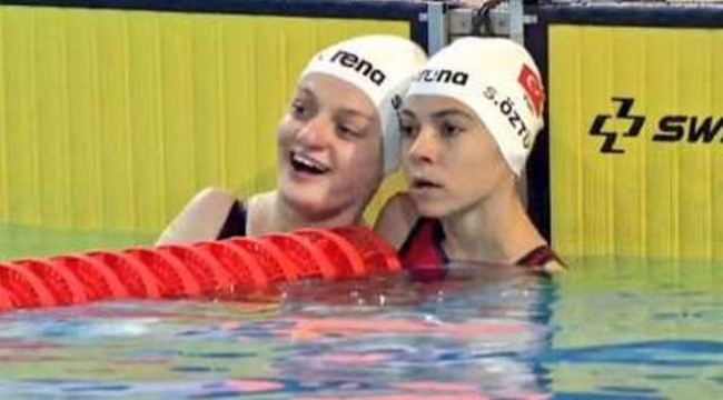 Sümeyye Boyacı ve Sevilay Öztürk'ten Para Yüzme Dünya Şampiyonası'nda madalya