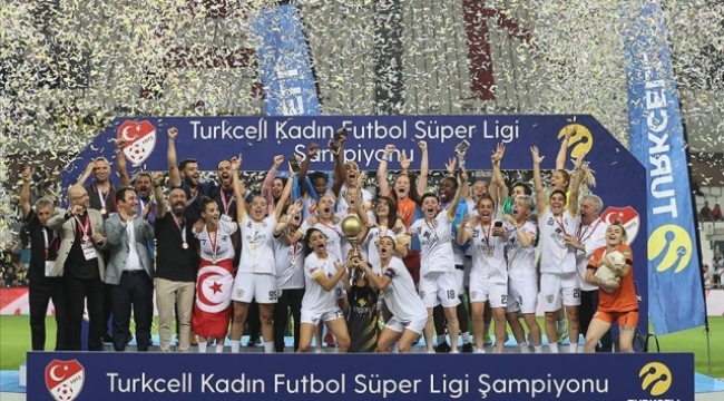 Turkcell Kadın Futbol Süper Ligi'nde şampiyon ALG Spor