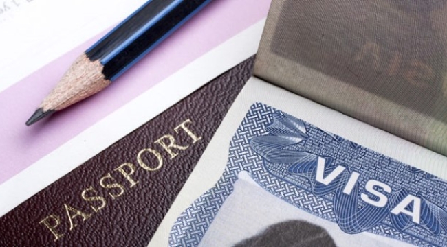 Ukrayna'dan Rusya vatandaşlarına vize kararı