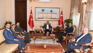 Vali Alanya'yı dinledi