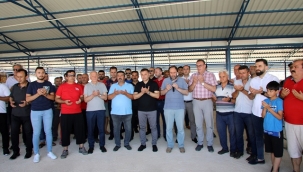 ALANYA BELEDİYESİ'NİN KAPALI HAYVAN PAZARI VE KURBAN SATIŞ YERİ DUALARLA HİZMETE GİRDİ