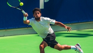 Altuğ üst üste ikinci kez Portekiz'de şampiyon