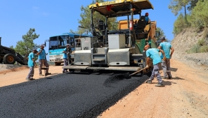 DİMÇAYI YOLU SICAK ASFALTLA KONFORLU HALE GELİYOR