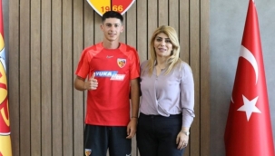 Kayserispor, Baran'ı profesyonel yaptı