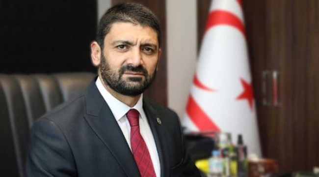 Kuzey Kıbrıs Türk Cumhuriyeti (KKTC) Maliye Bakanı Sunat Atun istifa etti.
