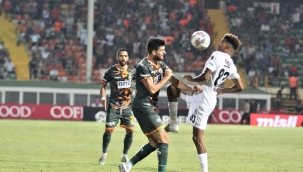 Alanyaspor - Beşiktaş ile 3-3 berabere kaldı.