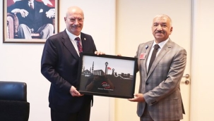 ATO BAŞKANI BARAN, ESENBOĞA HAVALİMANI BAŞMÜDÜRÜ DEMİR'E HAYIRLI OLSUN ZİYARETİNDE BULUNDU…