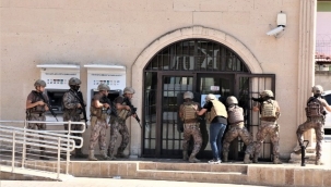 Banka müdürü ve çalışanlarını rehin alan şahıs tutuklandı