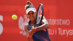 Çağla Büyükakçay, Polonya'da şampiyon oldu