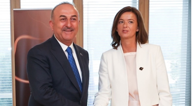 Dışişleri Bakanı Çavuşoğlu, Slovenya Dışişleri Bakanı Fajon ile bir araya geldi