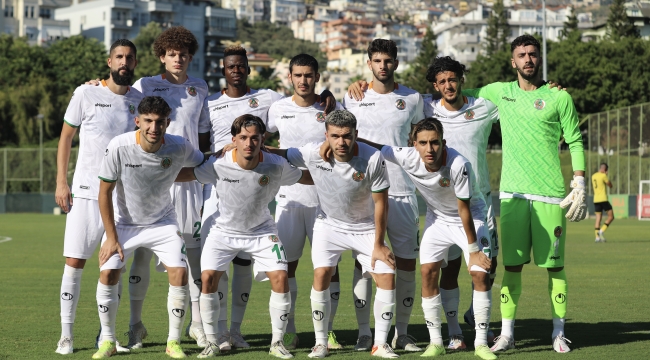 Gençler İstanbul'u farklı geçti: 4-0