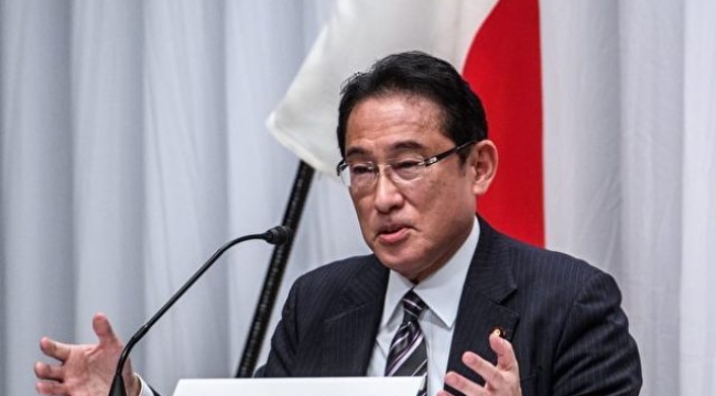 Japonya Başbakanı, partisinin tarikat ilişkileri nedeniyle özür dileyip tüm bağları kesme sözü verdi