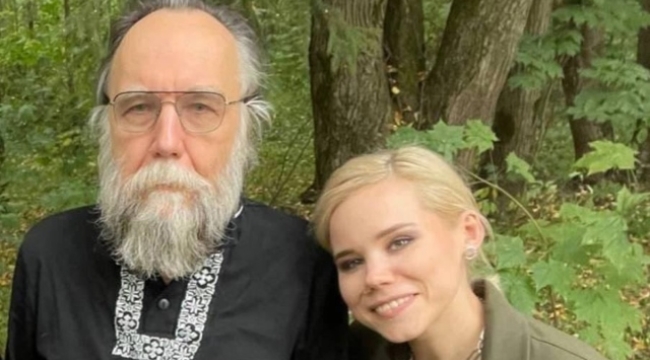 Rus siyaset uzmanı Dugin'in kızı öldürüldü
