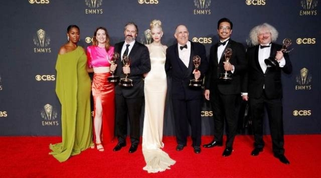 2022 Emmy Ödülleri sahiplerini buldu: Dram dalında en iyi erkek oyuncu ödülü Squid Game'den Lee'nin