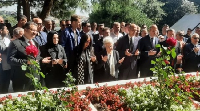 Adnan Menderes ve yol arkadaşları idamlarının 61'inci yılında kabirleri başında anıldı