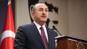 Bakan Çavuşoğlu: 'Yunanistan'ın silahlanmasına karşı elimiz kolumuz bağlı kalmaz'