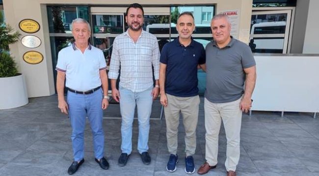 Erdem, turizmci spor adamı ile buluştu 