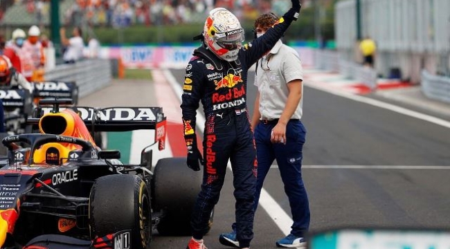 F1 İtalya Grand Prix'sini kazanan Verstappen, peş peşe 5. galibiyetini aldı