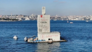 Kültür ve Turizm Bakanı Ersoy: Kız Kulesi çürümüş