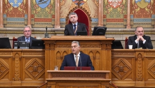 Macaristan Başbakanı Orban: 'Yaptırımlarla Avrupa kendi ayağına kurşun sıktı'