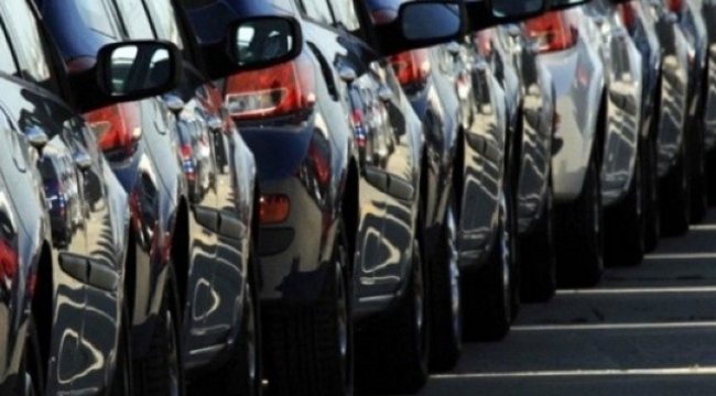 Otomobil ve hafif ticari araç pazarı yüzde 8,5 daraldı