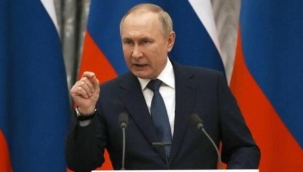 Putin: Batı, Rusya'ya saygıyla yaklaşmalı