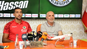 Transferin son günü çifte imza