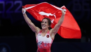 Yasemin Adar Yiğit, dünya şampiyonu oldu