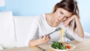 Yeme bozukluğu asosyalleştiriyor