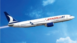 Anadolujet uçağı Sabiha Gökçen Havalimanı'na inemedi