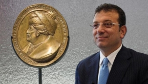 Dünyada sadece 4 adet bulunan Fatih Sultan Mehmet madalyonunu İBB satın aldı