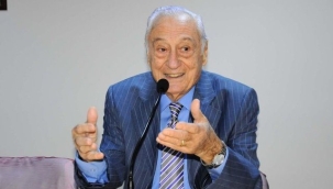 Ünlü sunucu Halit Kıvanç hayatını kaybetti