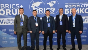 BAŞKAN YÜCEL RUSYA'DA 4. ULUSLARARASI BELEDİYELER FORUMU'NDA