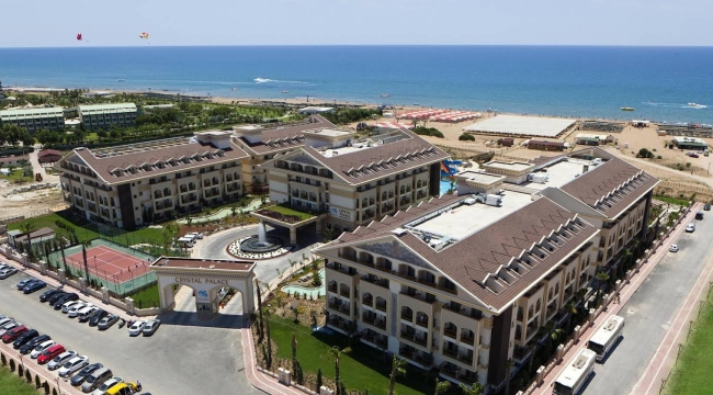 Crystal Palace Luxury Resort & SPA'nın Öne Çıkan Özellikleri Nelerdir? 