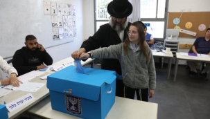 İsrail'de halk genel seçimler için sandık başında