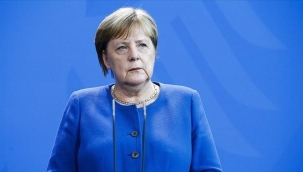Merkel'den Putin itirafı: 'Putin, politik açıdan işiniz bitti mesajı verdi'