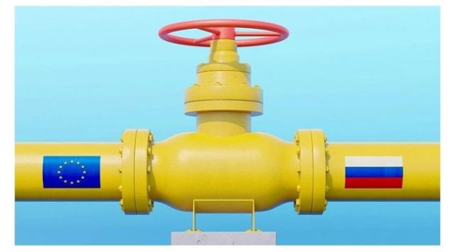 AB'nin Rus petrolüne tavan fiyat uygulaması yürürlüğe girdi