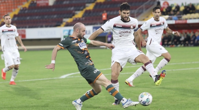 Alanyaspor, Salernitana'yı 3-1 mağlup etti