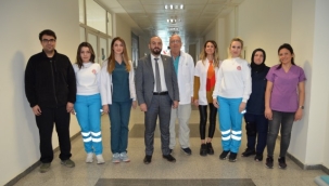 EVDE BAKIM HİZMETİYLE SAĞLIK EVİNİZDE!  