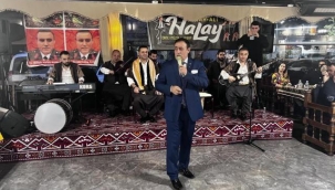 Mahmut Tuncer sıra gecesinde Bursalıları coşturdu