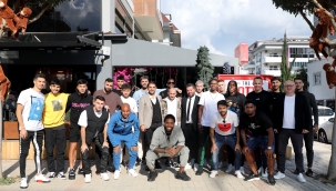 Alanyaspor öğle yemeğinde bir araya geldi