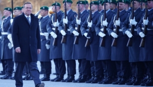 Almanya'nın Savunma Bakanı Pistorius, yemin ederek göreve başladı