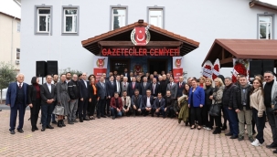 Başkan Böcek Çalışan Gazeteciler Günü'nü kutladı