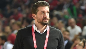 Galatasaray'da Kerem Tunçeri istifa etti