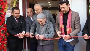 GALATASARAY  STOR YENİ YERİNDE AÇILDI