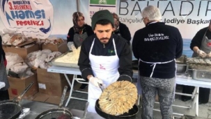 Hamsi Festivali'nde yaklaşık 3 ton hamsi dağıtıldı