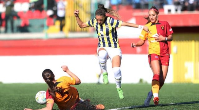 Kadınlar futbolda derbi zamanı: Galatasaray - Fenerbahçe