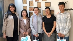 KIRGIZİSTAN'DAN GELEN ÖĞRENCİLER ÜLKELERİNE DÖNÜYOR