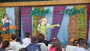 ALANYA BELEDİYESİ DEPREMZEDE ÇOCUKLARA TİYATRO İLE MORAL OLUYOR