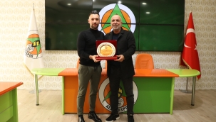 Alanyaspor'da Farioli dönemi resmen sona erdi